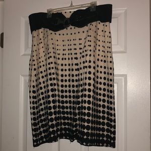 Black and white professional skirt